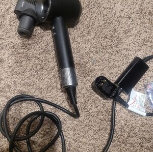 Dyson supersonic